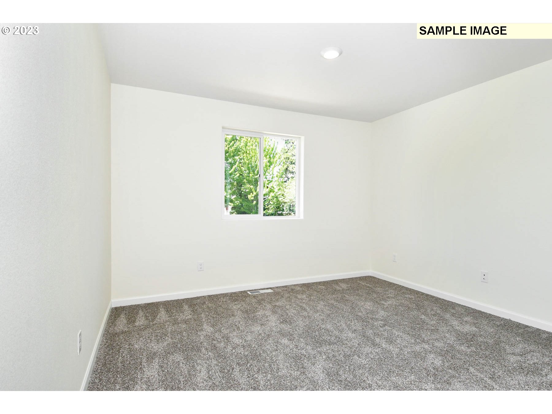 4236 Southwest Royal Avenue Gresham, OR 97080 - Photo 15 of 18