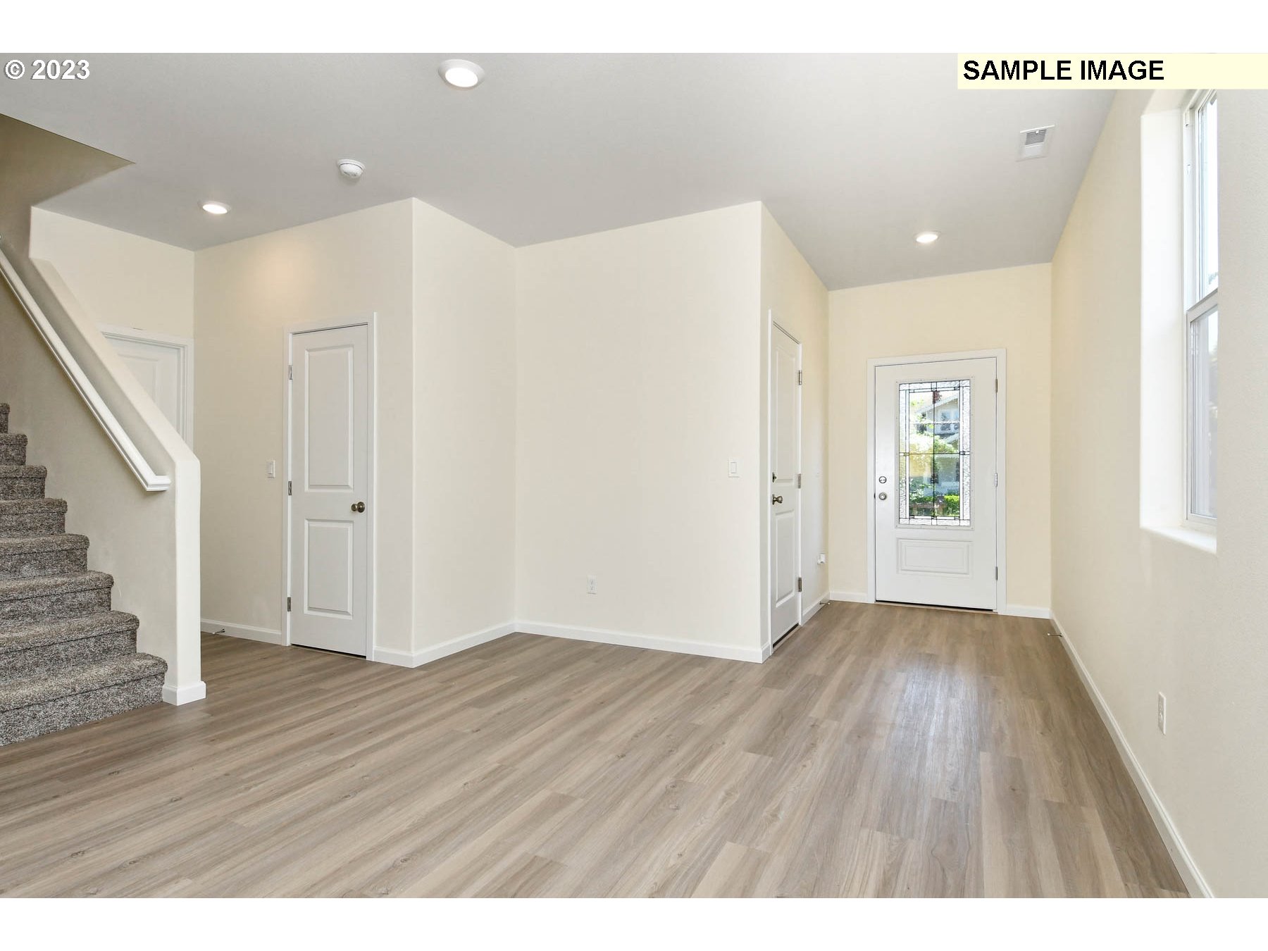 4236 Southwest Royal Avenue Gresham, OR 97080 - Photo 2 of 18