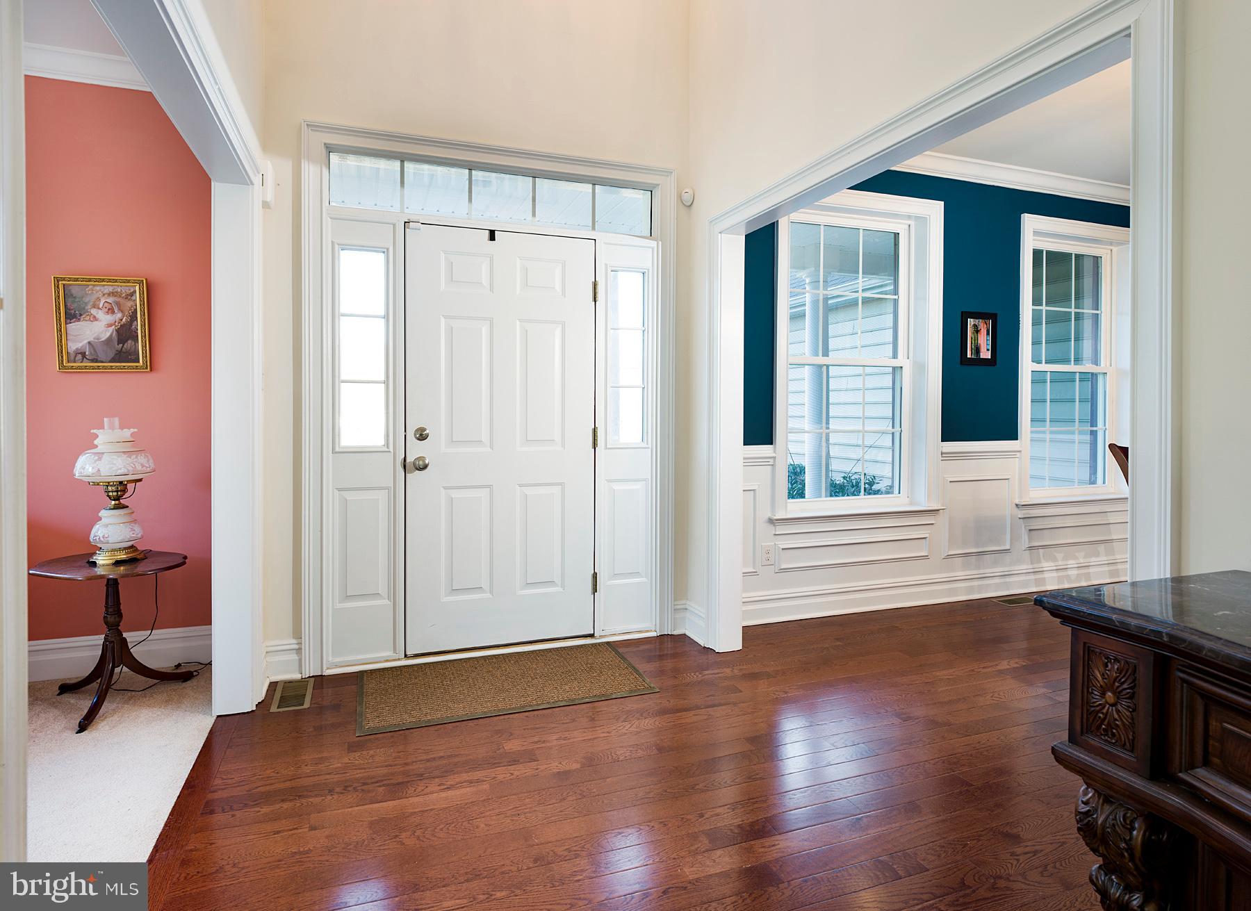 2050 Old Gulph Road Villanova, PA 19085 - Photo 2 of 24 entry way