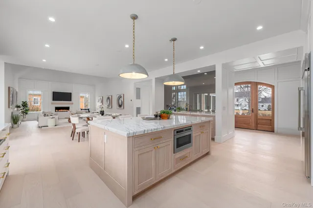 $2,795,000 | 1815 Laurel Avenue, Southold, NY 11971