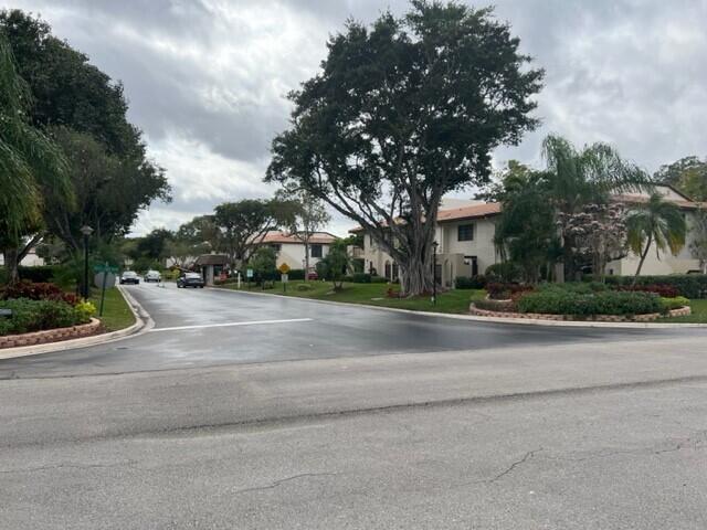 8436 Cypress Lane, Unit 7D Boca Raton, FL 33433 - Photo 2 of 30 outside5