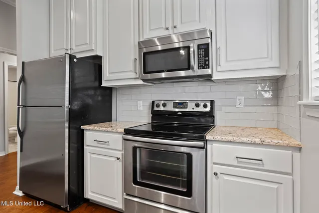 $195,000 | 54 Woodlake Drive, Brandon, MS 39047