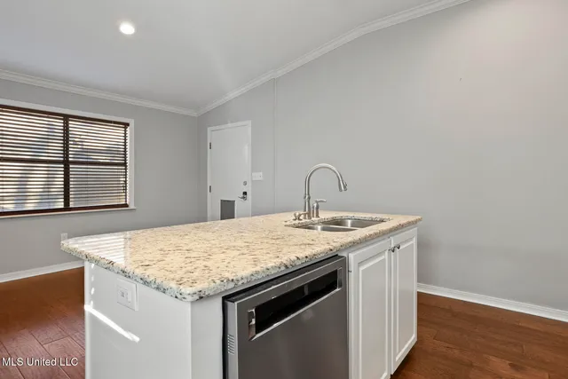 $195,000 | 54 Woodlake Drive, Brandon, MS 39047