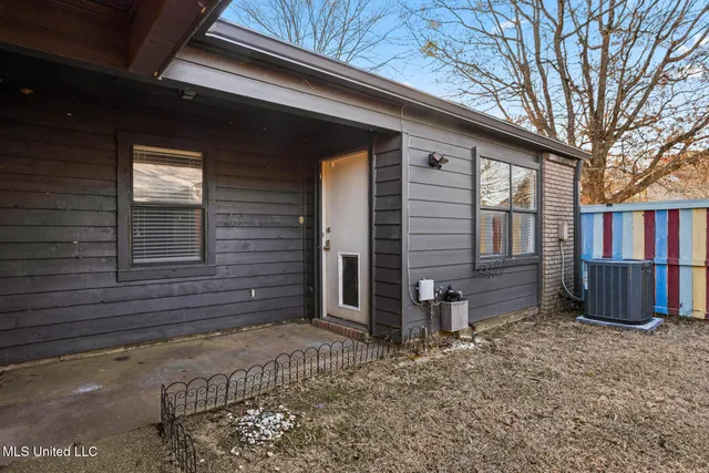 $195,000 | 54 Woodlake Drive, Brandon, MS 39047