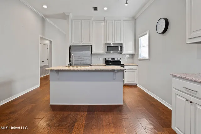 $195,000 | 54 Woodlake Drive, Brandon, MS 39047