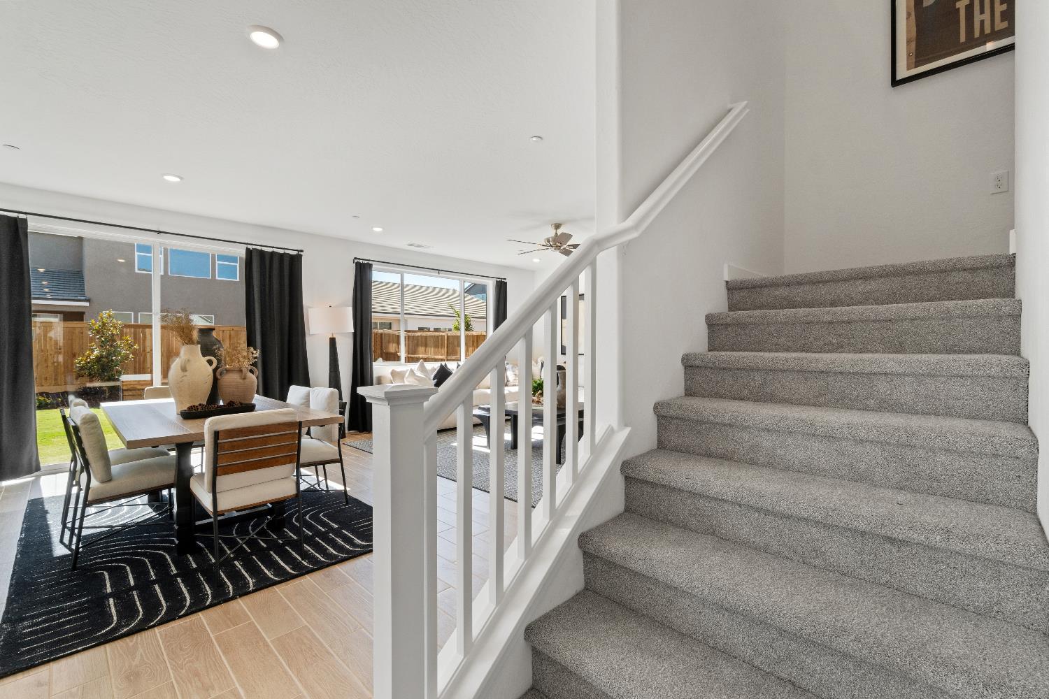 1052 Springtime Avenue Clovis, CA 93619 - Photo 21 of 36