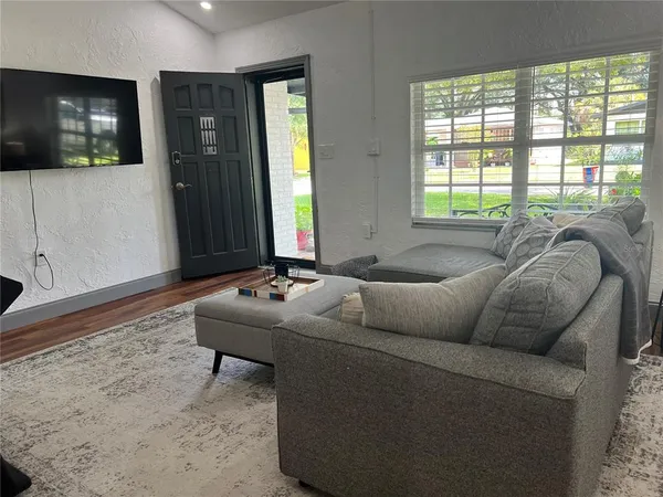 $4,850 | 4702 North Willis Street, Tampa, FL 33603