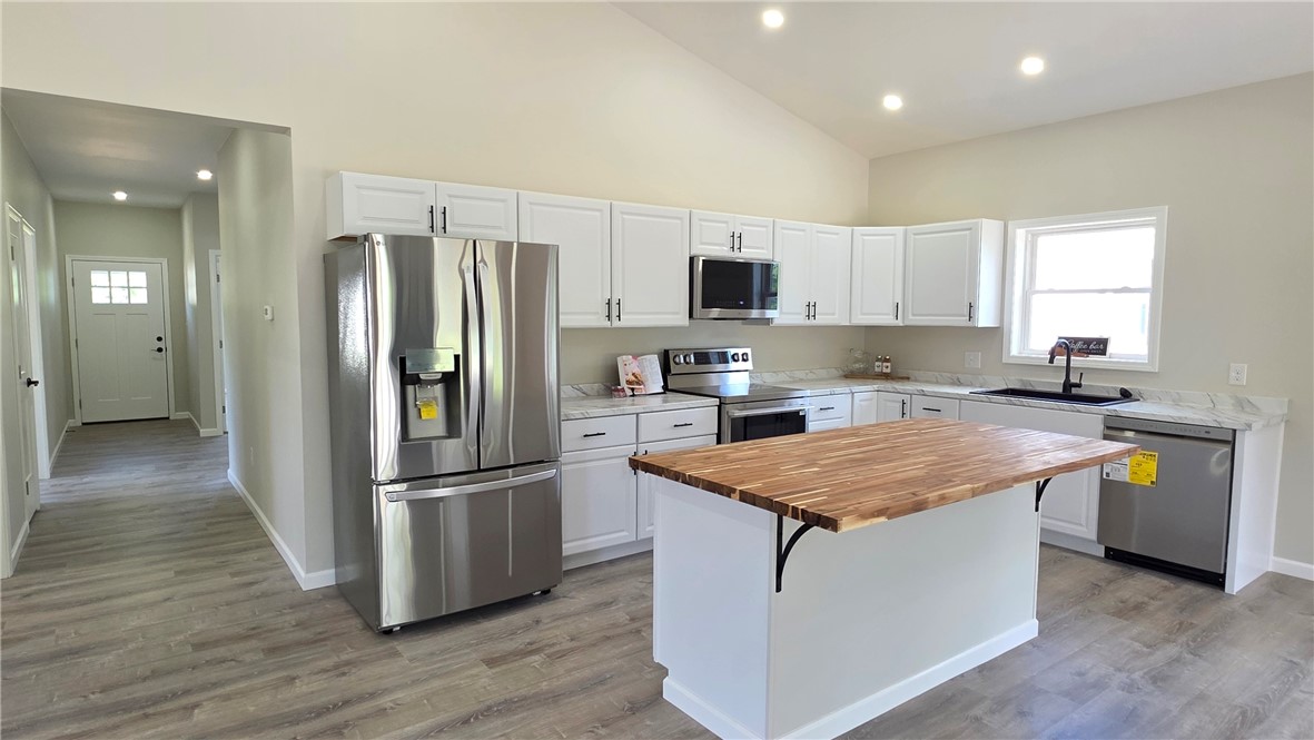 10 Olcott Road South Big Flats, NY 14814 - Photo 7 of 23 kitchen