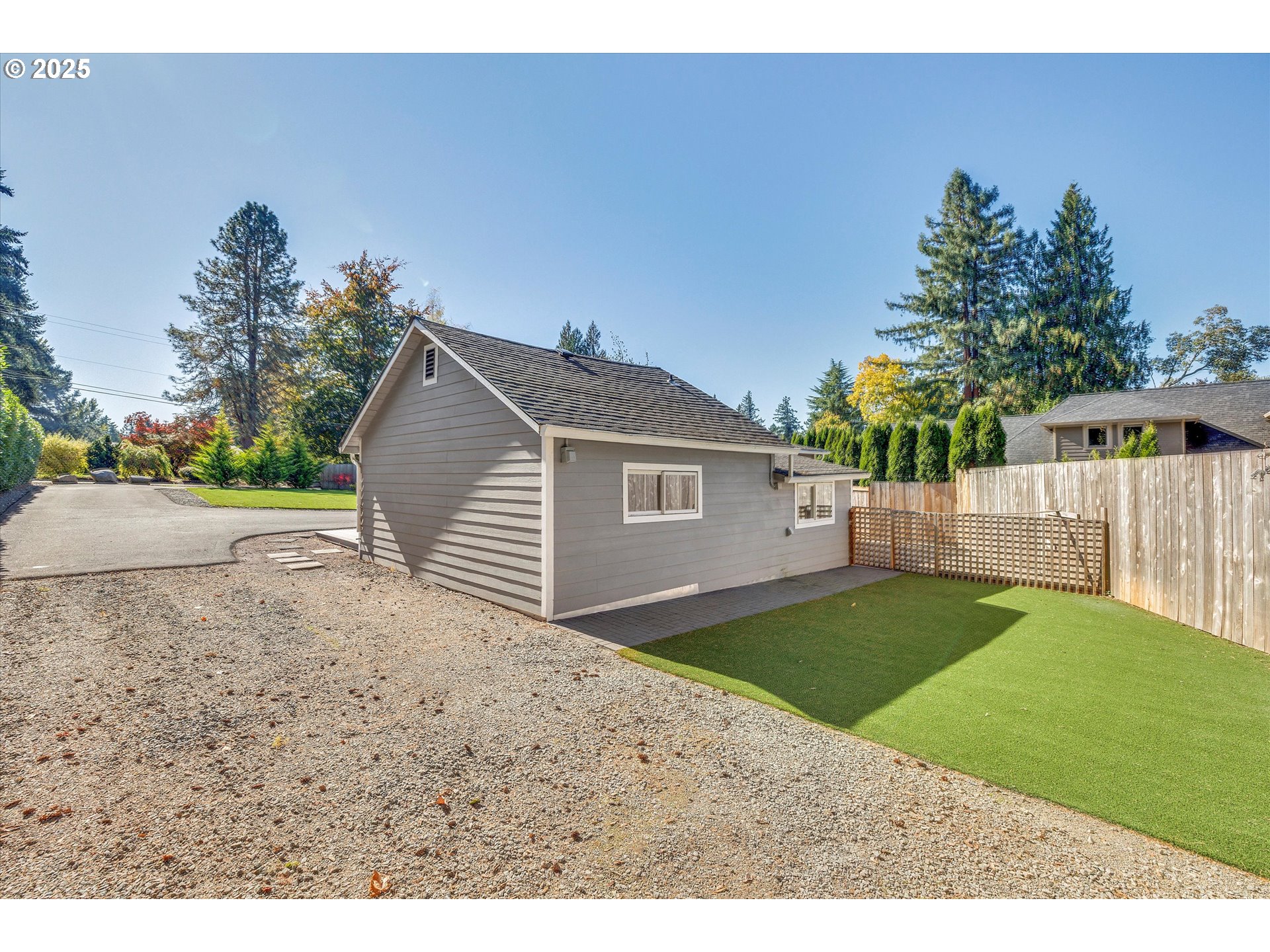 14045 South Livesay Road Oregon City, OR 97045 - Photo 26 of 35 Gallery Image 26