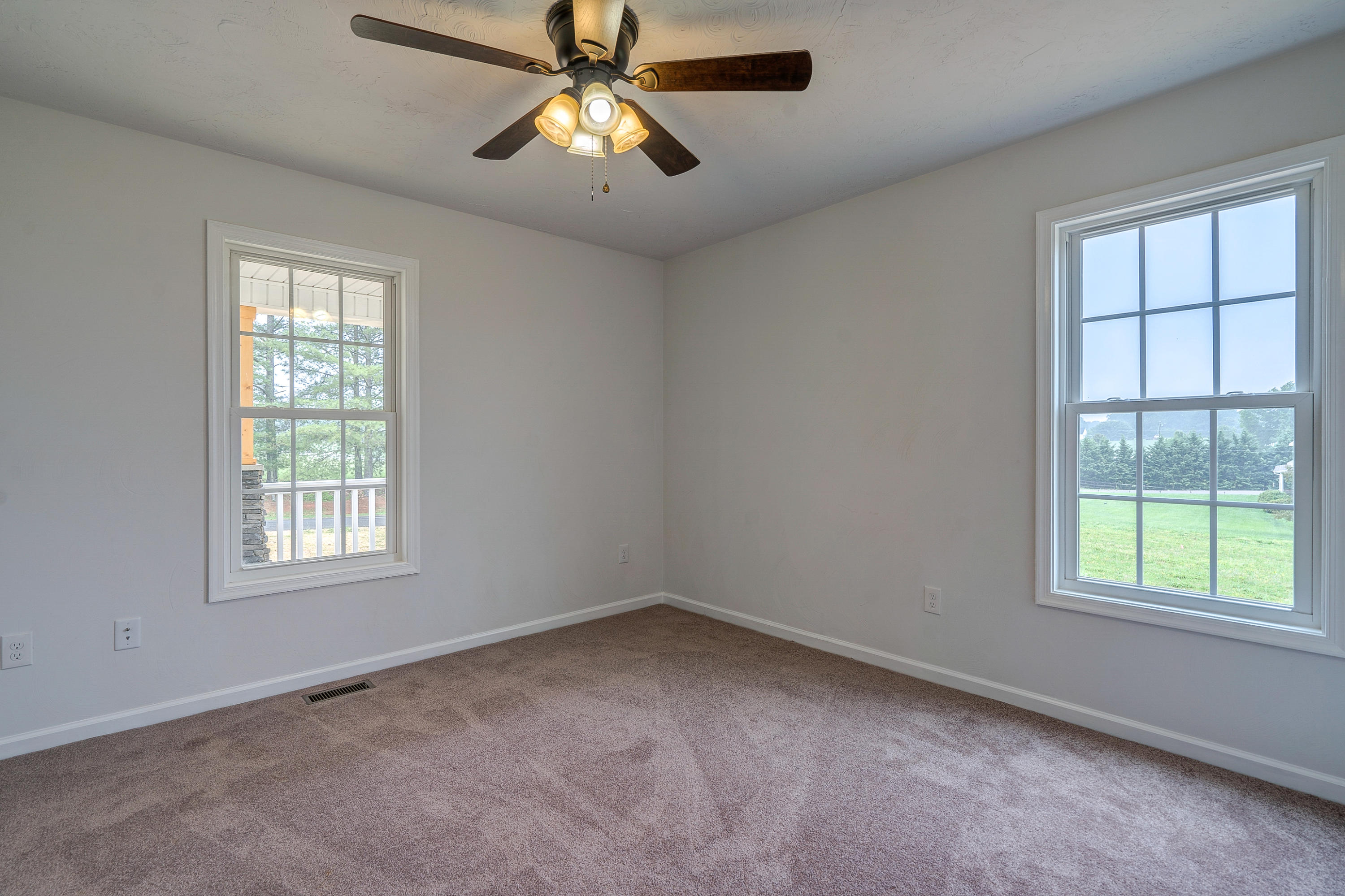 2559 Meadors Spur Road Moneta, VA 24121 - Photo 16 of 30 DSC00521_2_3_4_5
