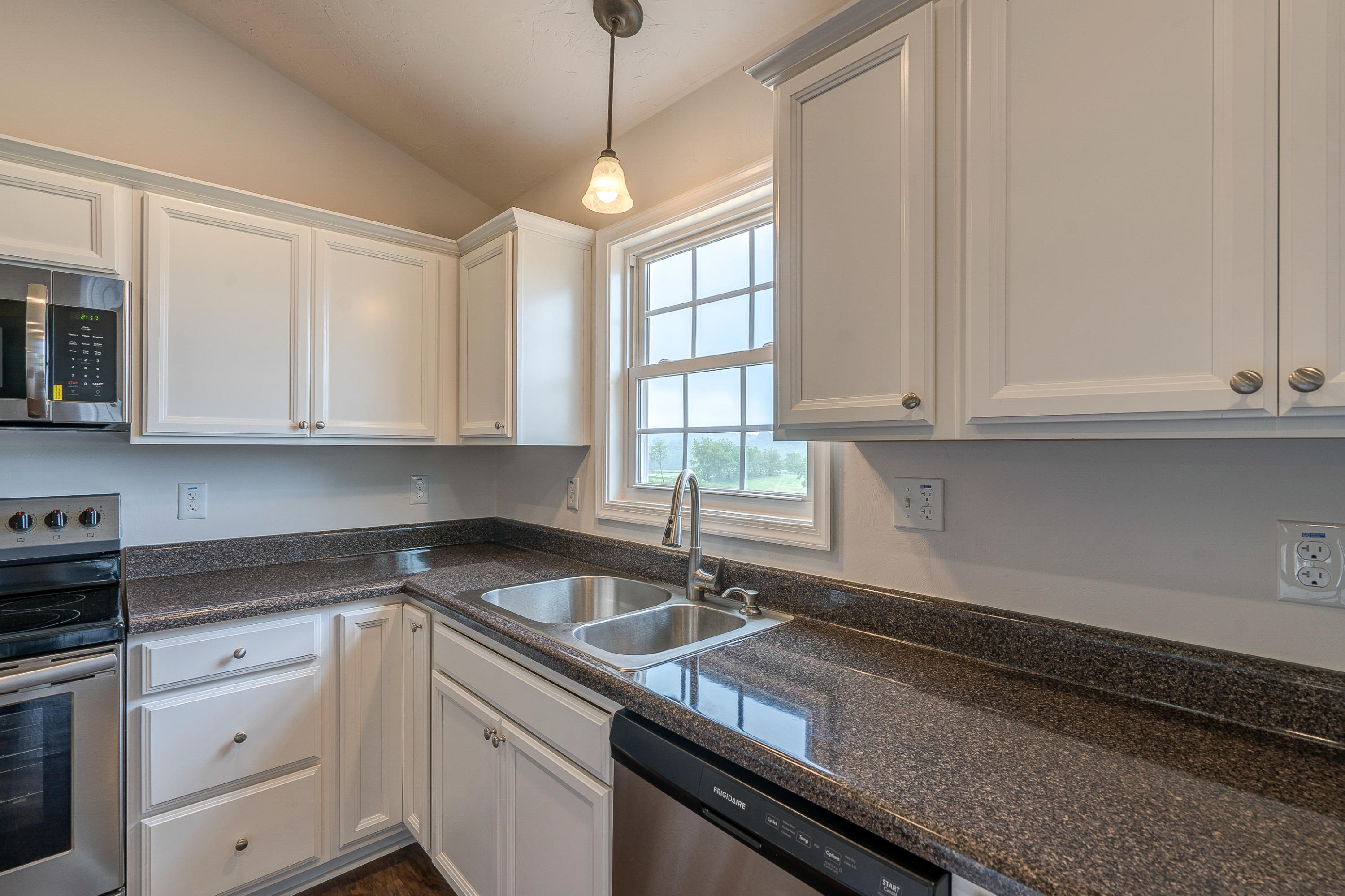 2559 Meadors Spur Road Moneta, VA 24121 - Photo 10 of 30 DSC00476_77_78_79_80