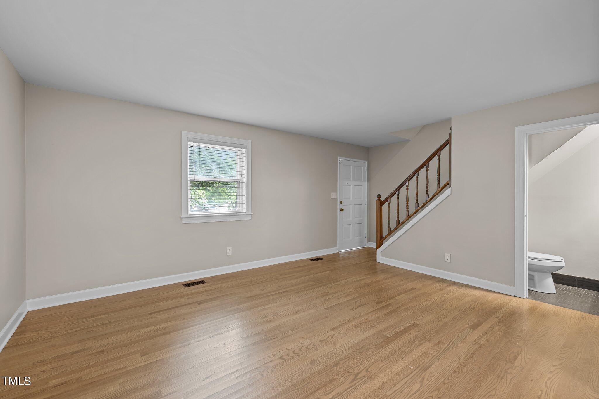 705 Bryan Street Raleigh, NC 27605 - Photo 11 of 42 10-web-or-mls-5Z8A9615
