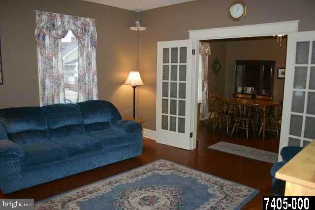 11 Stuart Avenue Hanover, PA 17331 - Photo 3 of 9 Gallery Image 3