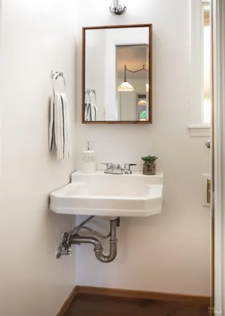 $987,317 | 7949 Tocchini Street, Sebastopol, CA 95472