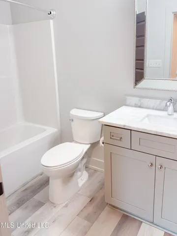 $425,000 | 216 Carre Court, Unit 14, Bay St. Louis, MS 39520