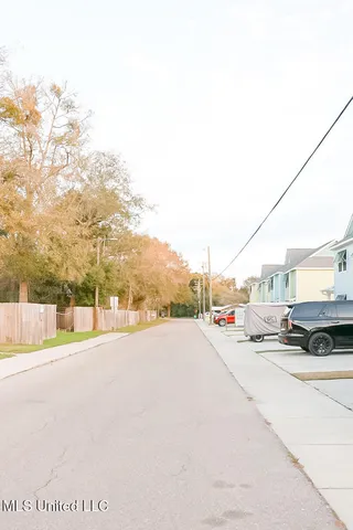 $425,000 | 216 Carre Court, Unit 14, Bay St. Louis, MS 39520