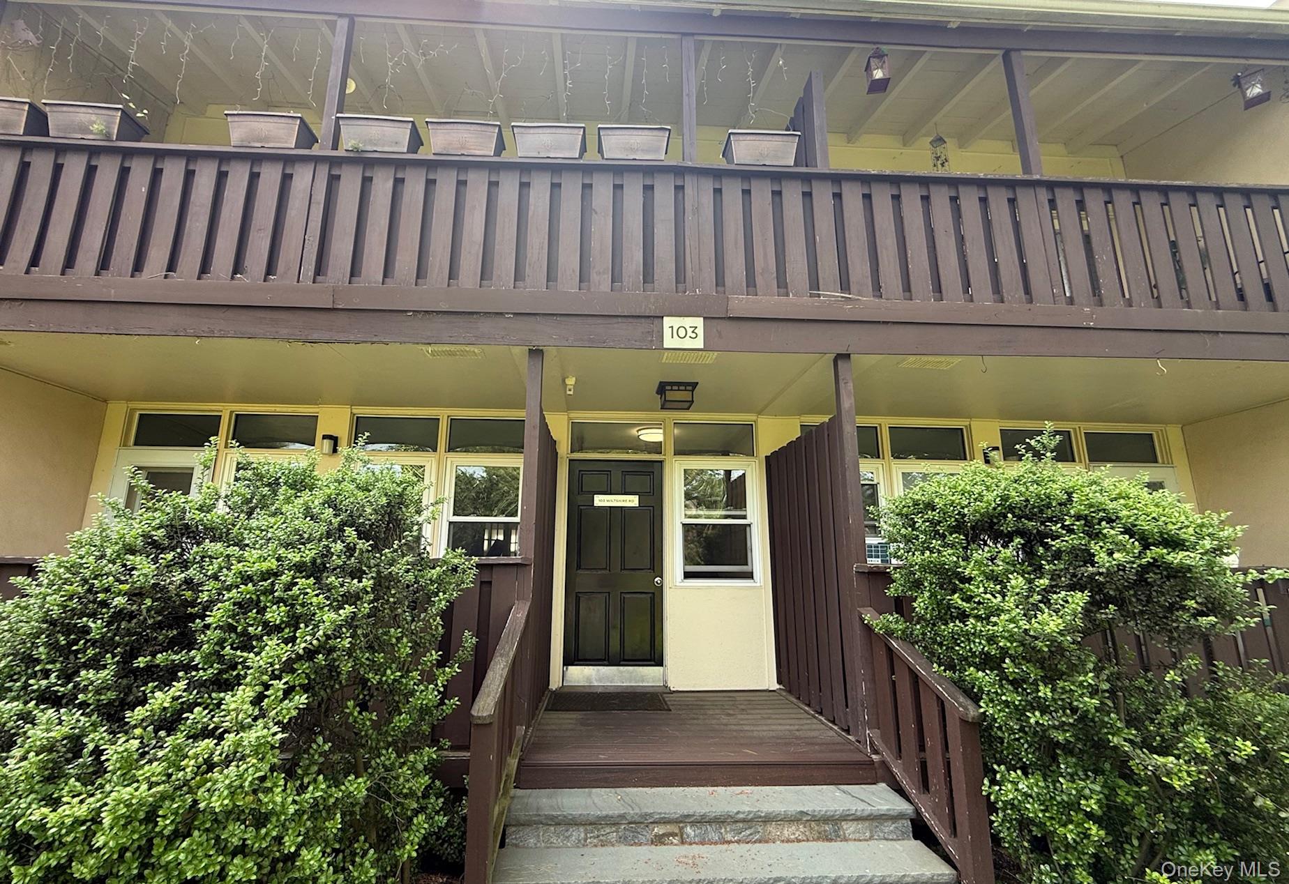 103 Wiltshire Road, Unit D4 Scarsdale, NY 10583 - Photo 2 of 23