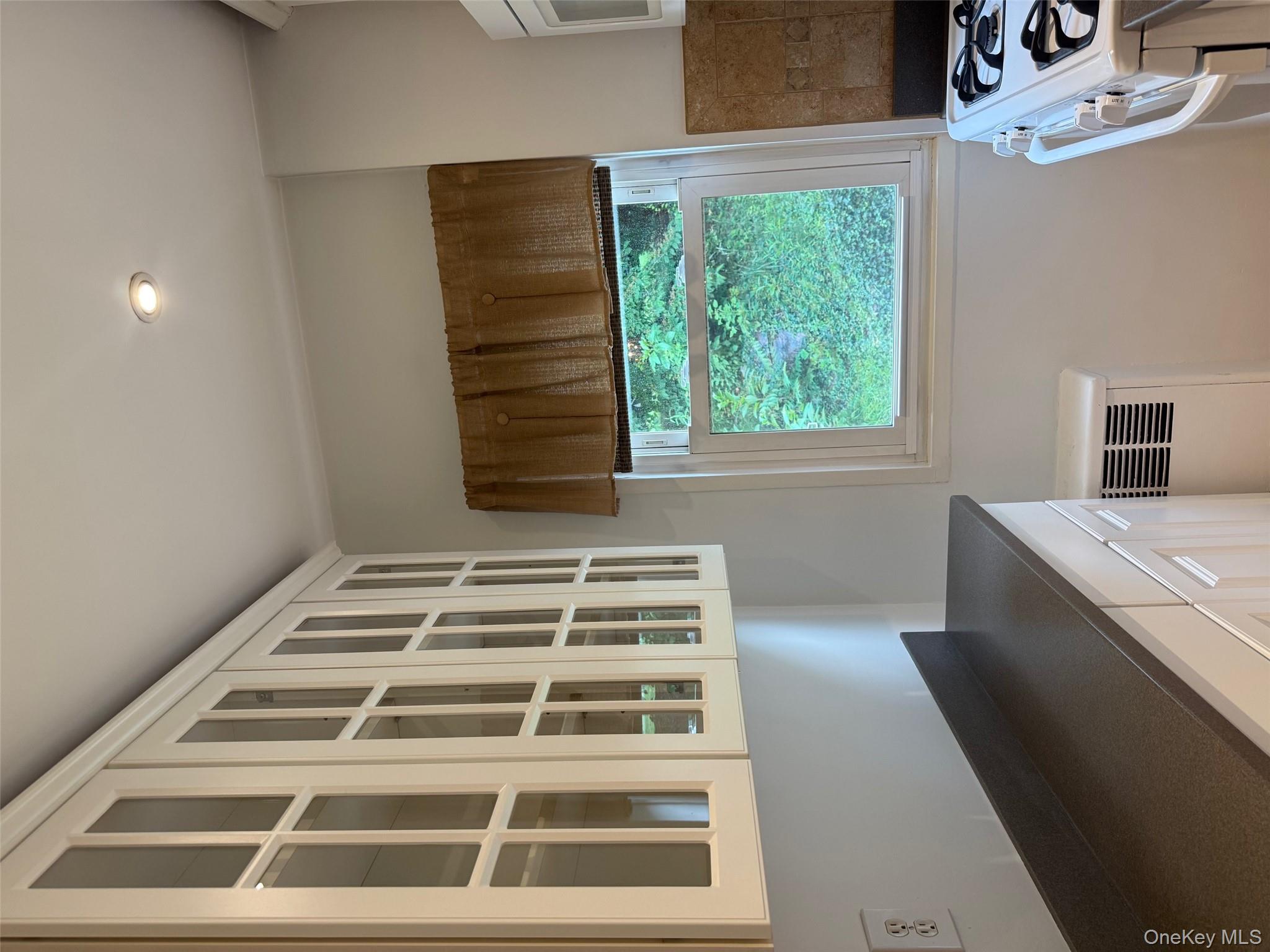 103 Wiltshire Road, Unit D4 Scarsdale, NY 10583 - Photo 5 of 23