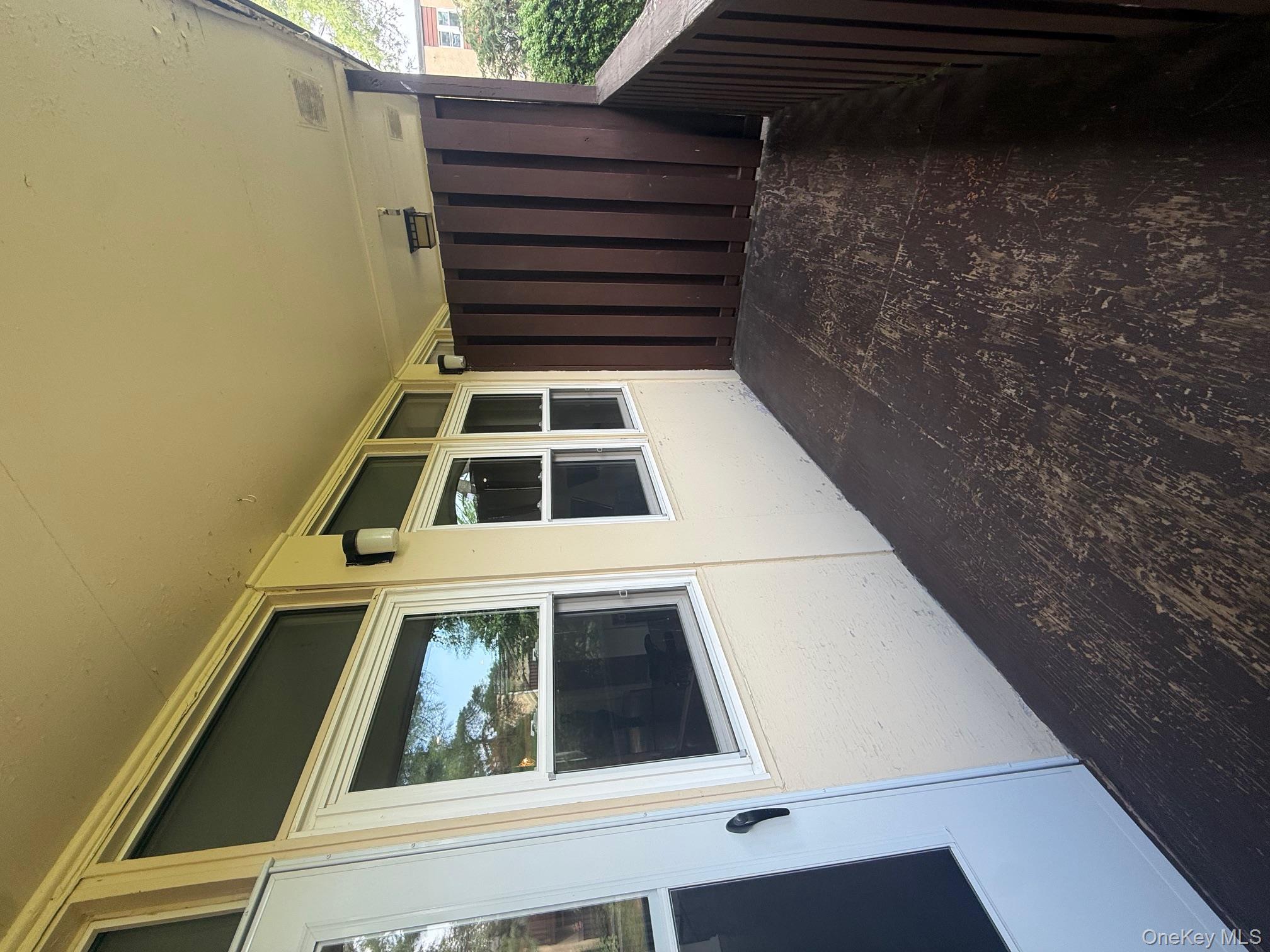 103 Wiltshire Road, Unit D4 Scarsdale, NY 10583 - Photo 7 of 23