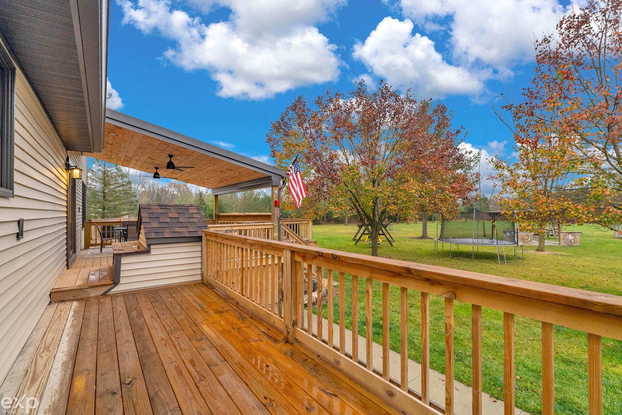 9735 Lambs Road Goodells, MI 48027 - Photo 6 of 94 50162109-09776bb2-aefb-4537-ba55-440865d4fe26.JPG