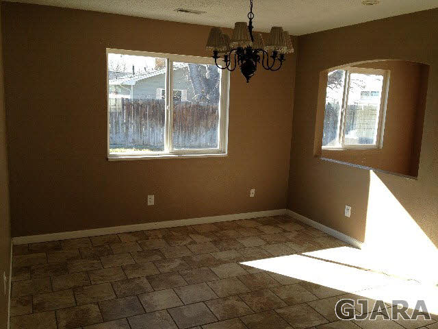 629 Oxbow Road Grand Junction, CO 81504 - Photo 4 of 9 Gallery Image 4
