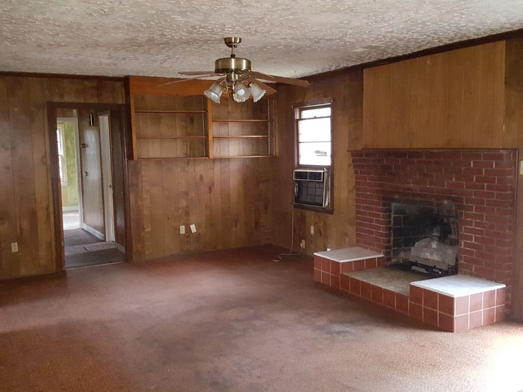 115 Deason Street McCormick, SC 29835 - Photo 8 of 22