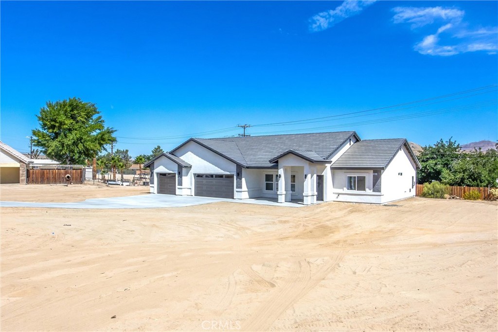 18620 Symeron Road Apple Valley, CA 92307 - Photo 31 of 38