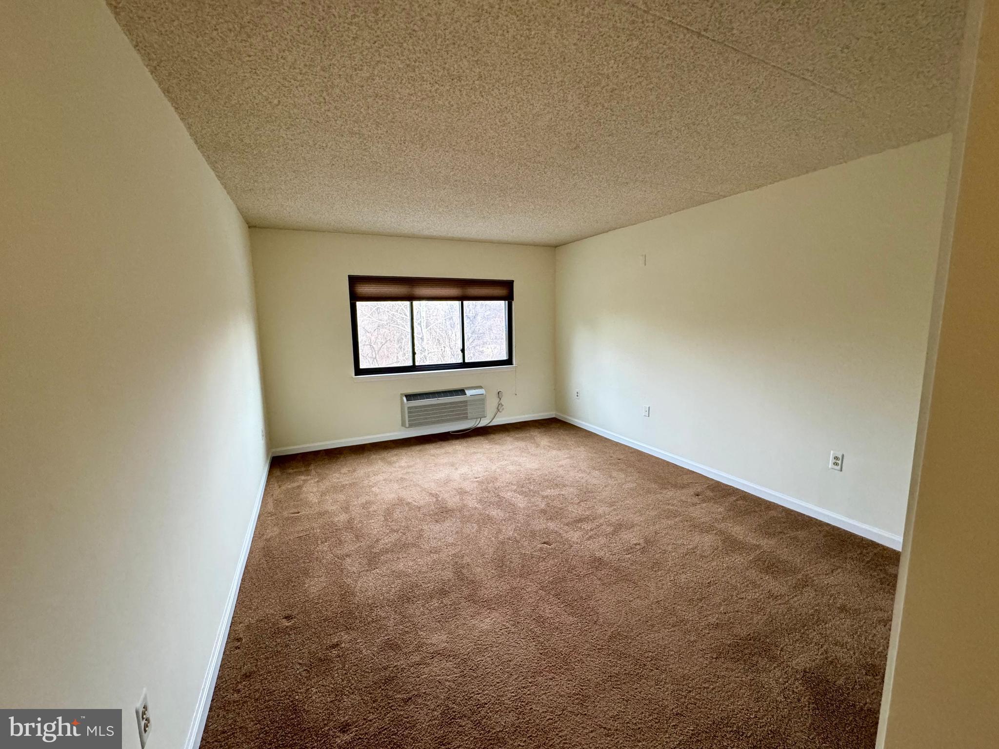 800 Avondale Road, Unit 5L Wallingford, PA 19086 - Photo 10 of 24 Bedroom 2