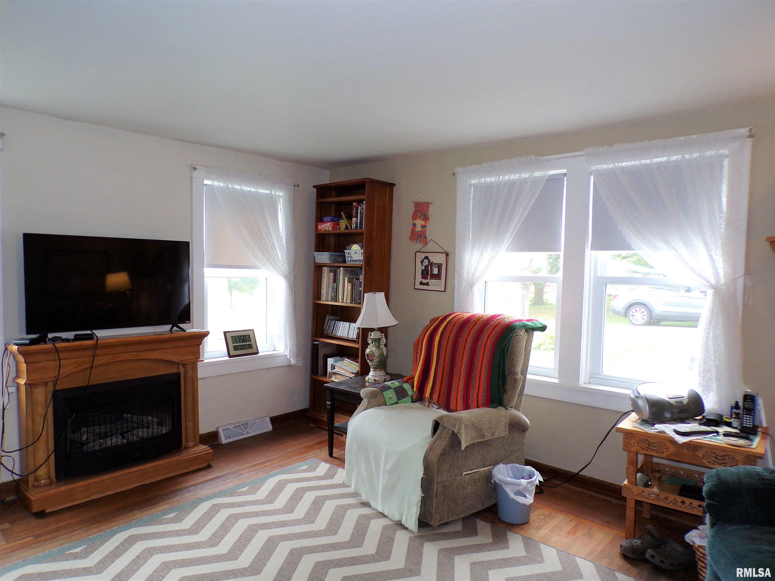 110 Bruner Street Rio, IL 61472 - Photo 9 of 31 Gallery Image 9