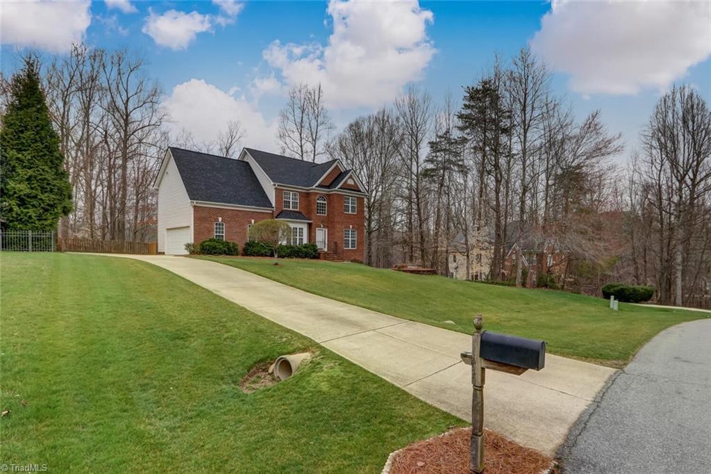 2711 Currieton Court Oak Ridge, NC 27310 - Photo 2 of 37