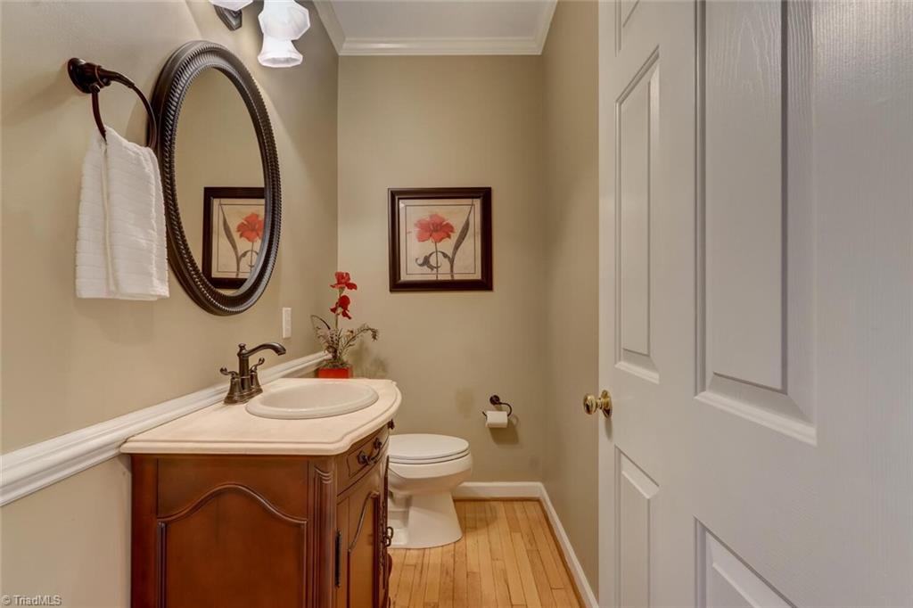 2711 Currieton Court Oak Ridge, NC 27310 - Photo 16 of 37