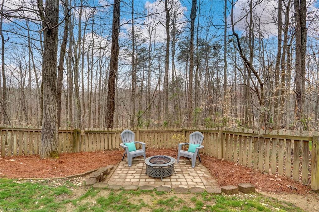 2711 Currieton Court Oak Ridge, NC 27310 - Photo 33 of 37