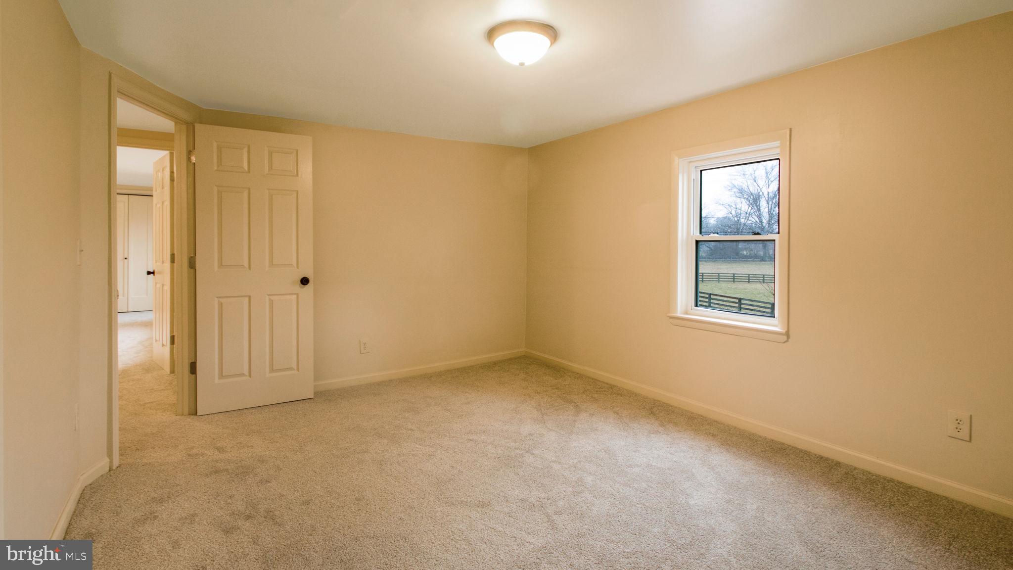 19005 Muncaster Road Derwood, MD 20855 - Photo 18 of 42 Gallery Image 18