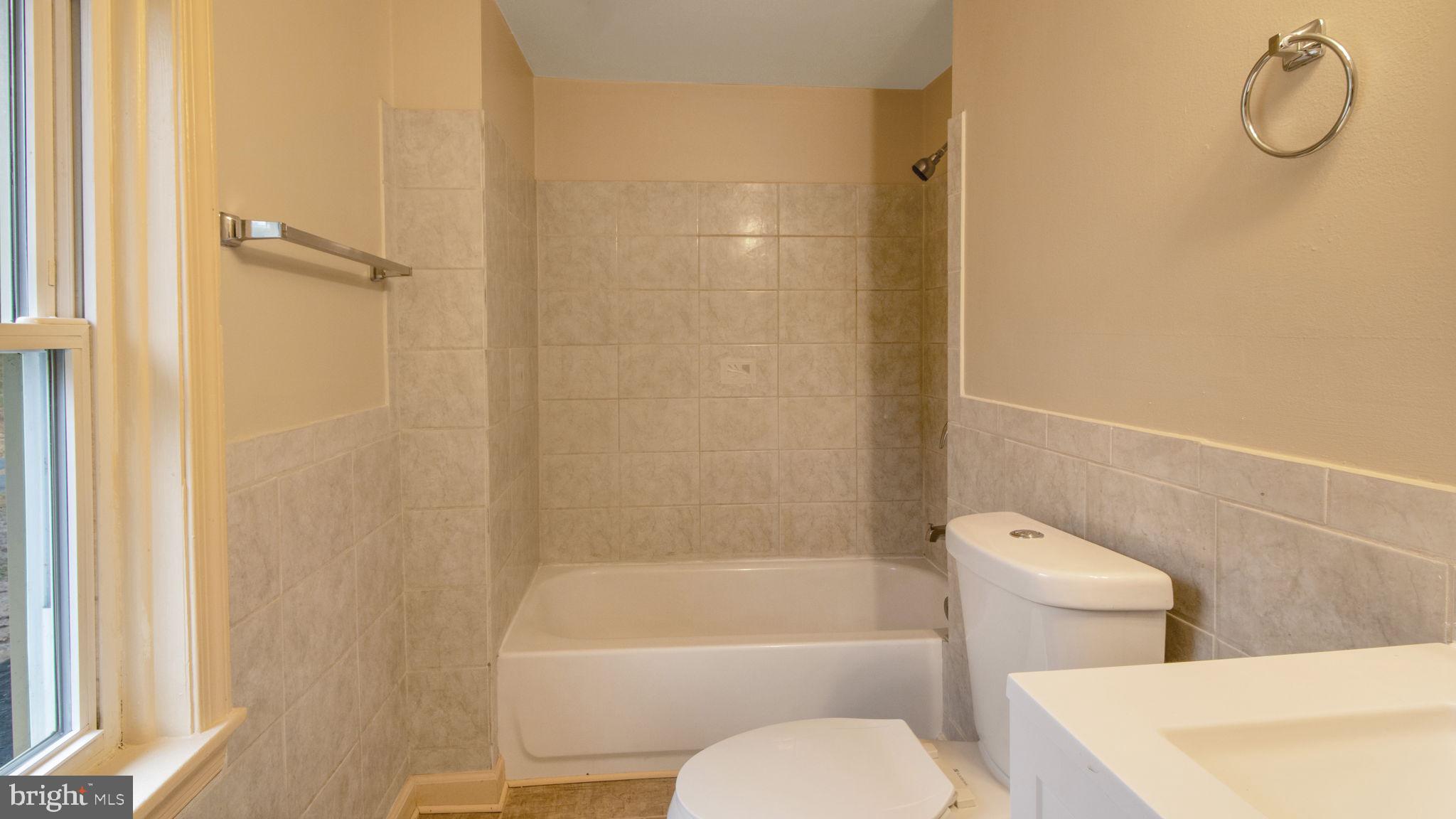 19005 Muncaster Road Derwood, MD 20855 - Photo 31 of 42 Gallery Image 31