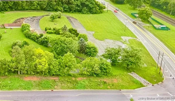 $1,000,000 | 6614 Highway 64, Georgetown, IN 47122