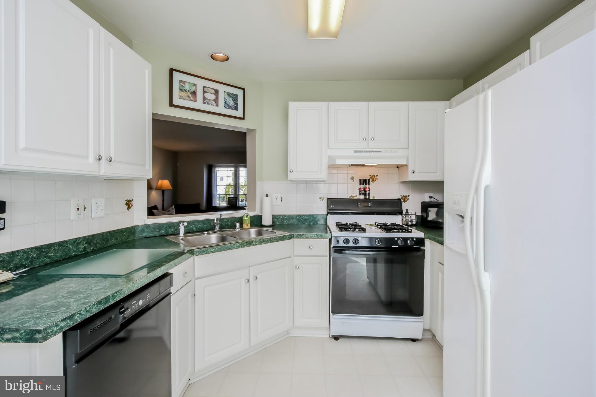 4425 Kentford Road Owings Mills, MD 21117 - Photo 11 of 30 Kitchen
