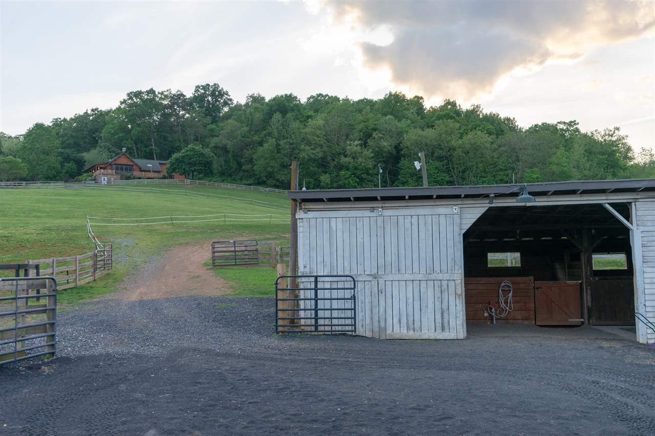 561 Dices Spring Road Weyers Cave, VA 24486 - Photo 36 of 49 Gallery Image 36