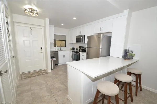 $8,000 | 271 Southbay Drive, Unit 235, Naples, FL 34108