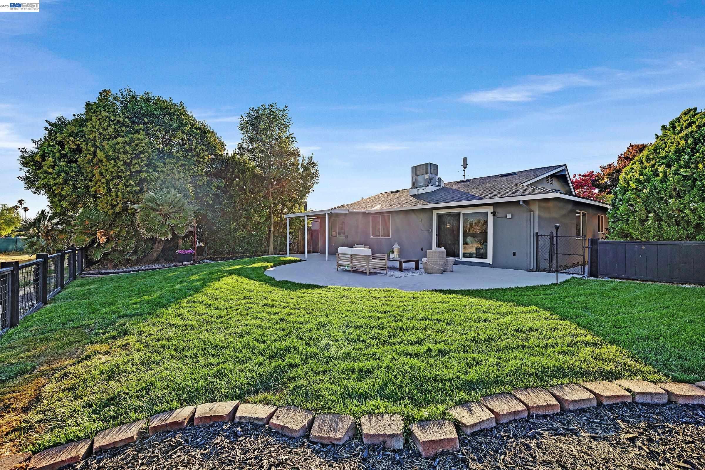 1035 Marigold Road Livermore, CA 94551 - Photo 12 of 42 Gallery Image 12