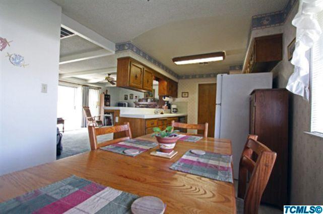 1237 West Eymann Avenue Reedley, CA 93654 - Photo 8 of 25 Additional Photo