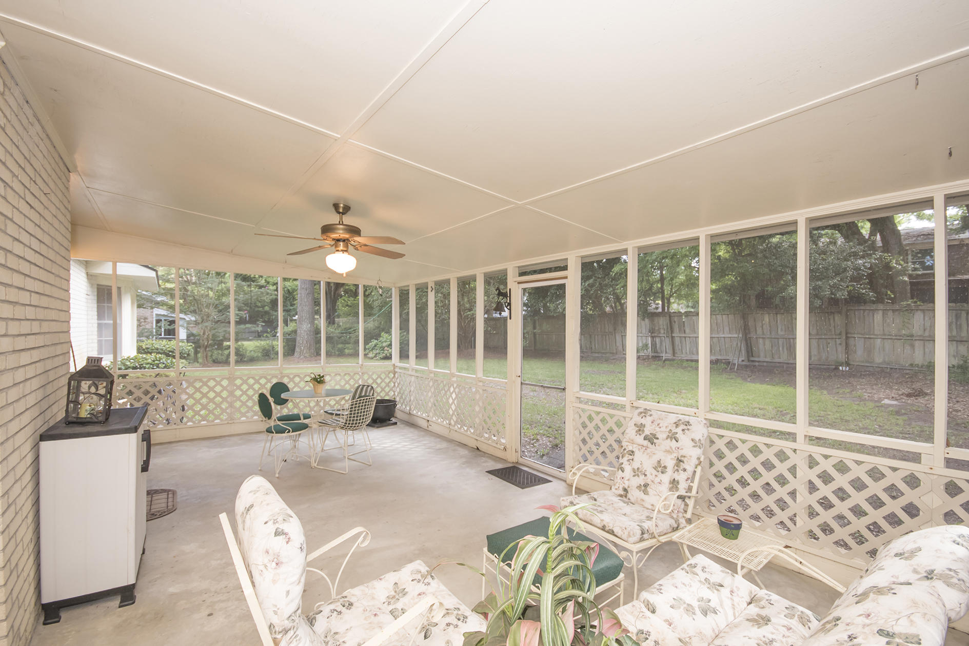 675 Pawley Road Mount Pleasant, SC 29464 - Photo 37 of 37 DSC_2320
