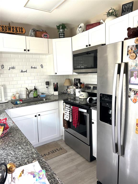 11909 Bayonet Lane, Unit 113A New Port Richey, FL 34654 - Photo 6 of 17