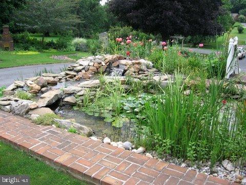 168 Witmer Road Lancaster, PA 17602 - Photo 8 of 25 Gallery Image 8