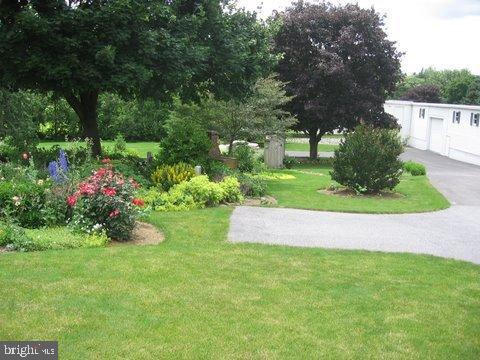 168 Witmer Road Lancaster, PA 17602 - Photo 9 of 25 Gallery Image 9