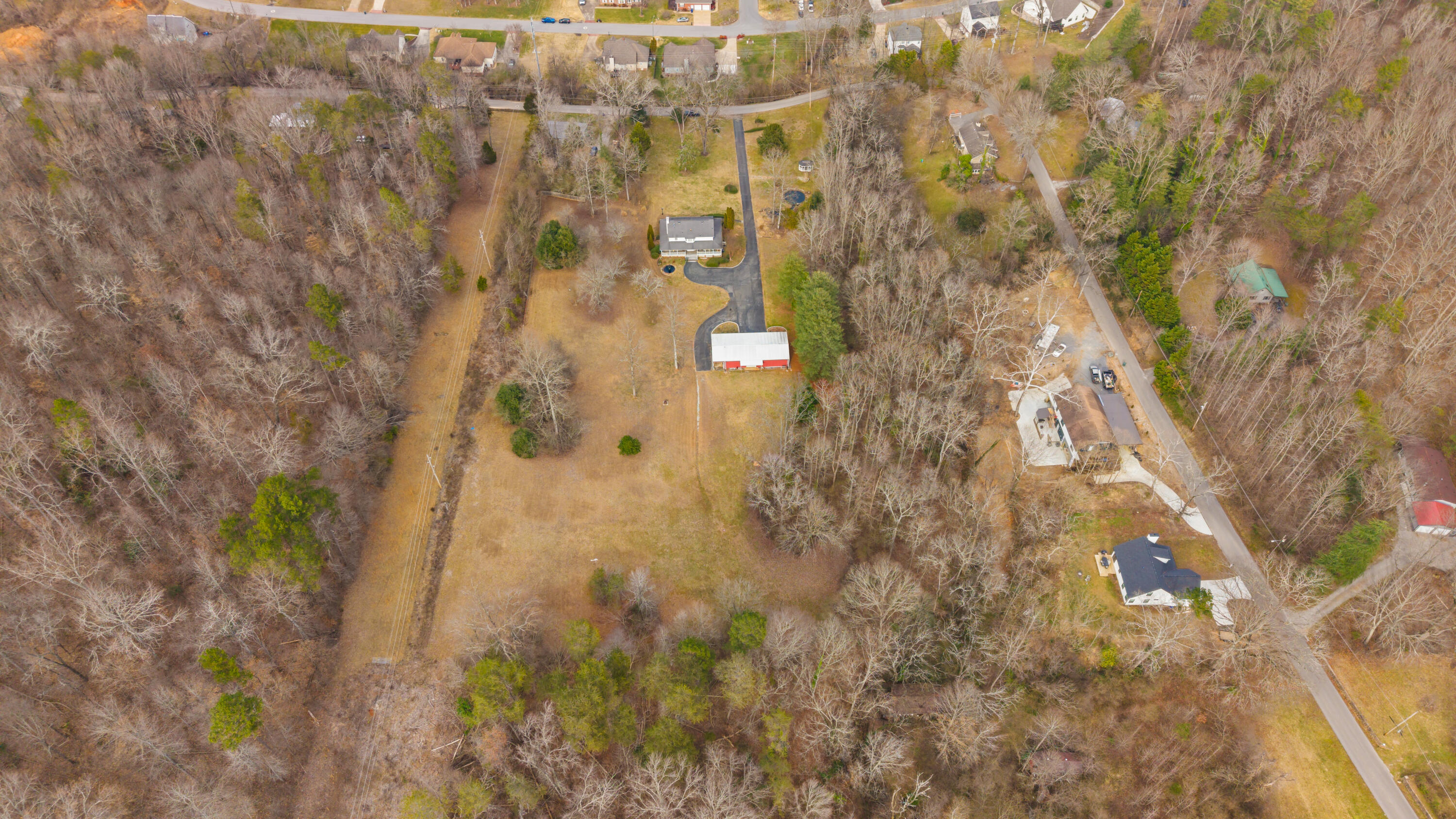 5311 McCahill Road Chattanooga, TN 37415 - Photo 8 of 56 5311 McCahill-8