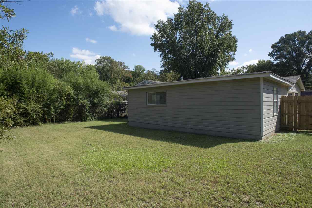 1494 Winfield Road Memphis, TN 38116 - Photo 20 of 20 a view of a backyard