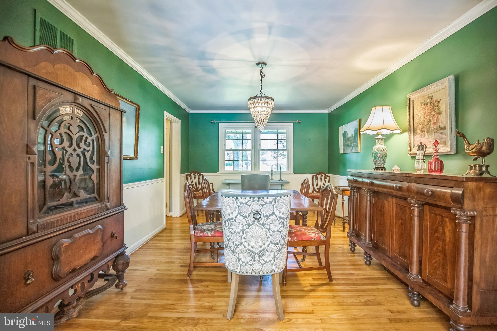 1737 Holmes Road Ambler, PA 19002 - Photo 4 of 40 Dining Room
