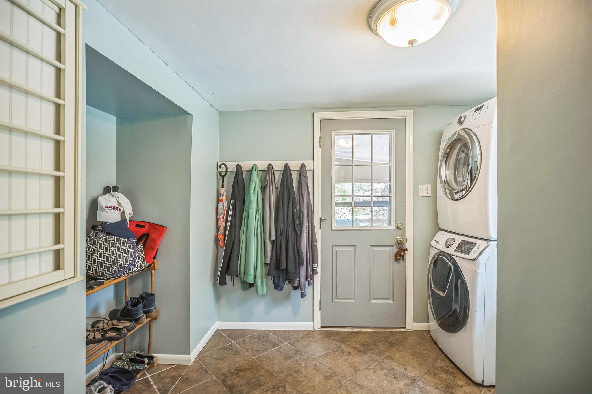 1737 Holmes Road Ambler, PA 19002 - Photo 10 of 40 Laundry/Mud Room
