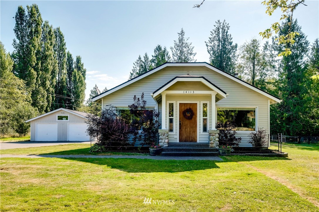 14113 Madrona Road Southwest Port Orchard, WA 98367 - Photo 1 of 40 Gallery Image 1