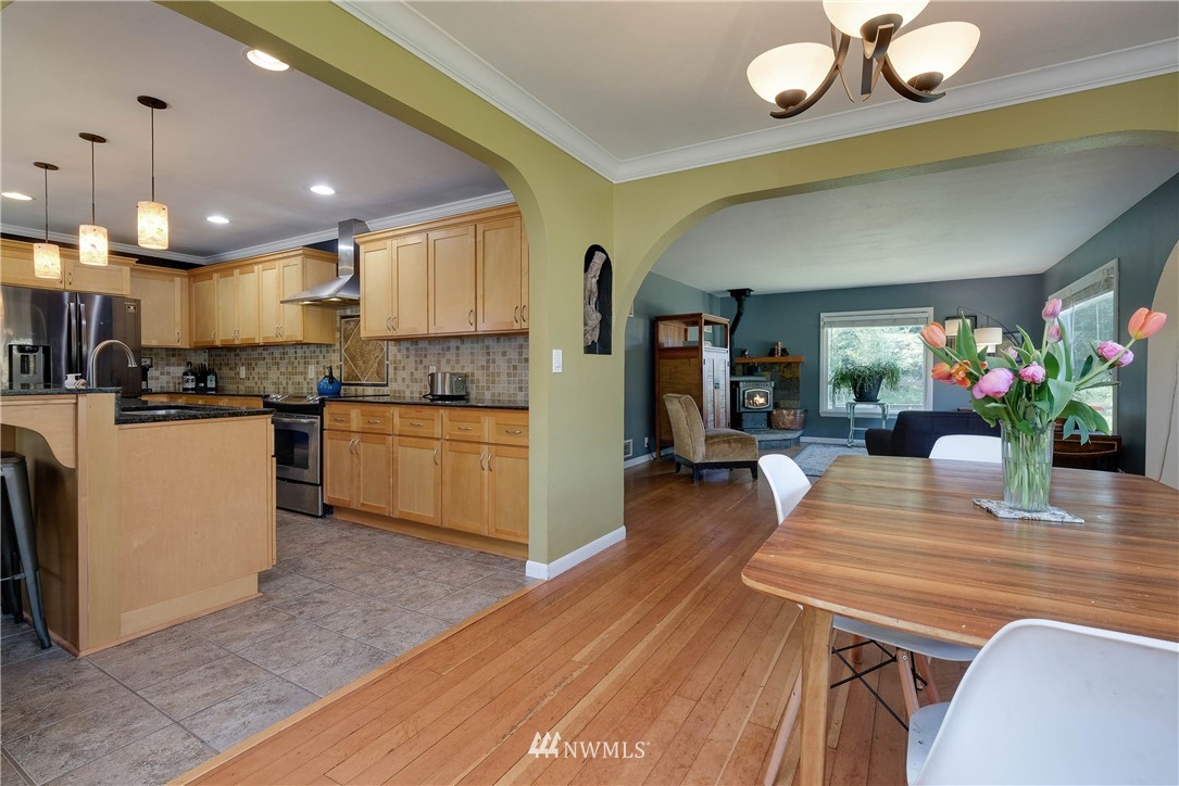 14113 Madrona Road Southwest Port Orchard, WA 98367 - Photo 15 of 40 Gallery Image 15